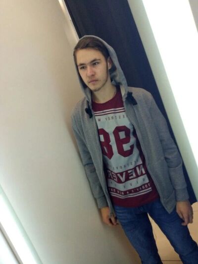  ,   Igor, 24 ,   ,   