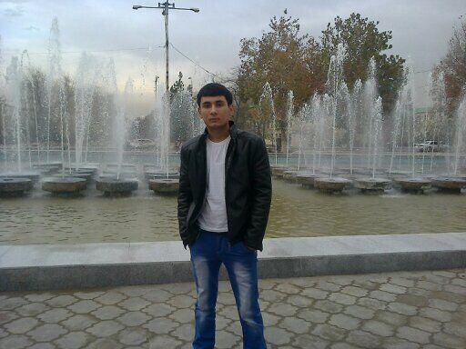  46603237  Batur, 28 ,    