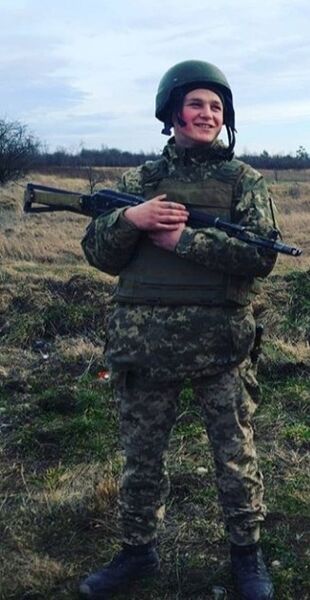 ,   Niki, 26 ,     , c 