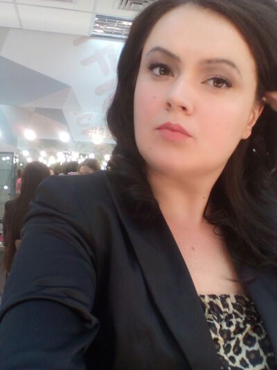  ,   Elena, 37 ,     , c 