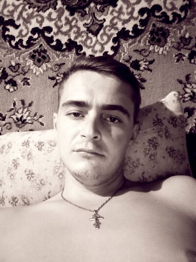  ,   Igor, 25 ,   ,   , c , 
