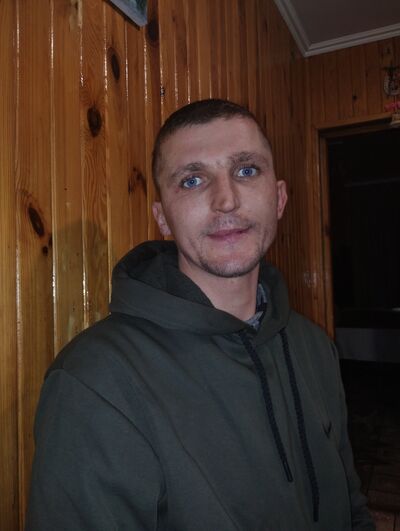  ,   Vitaly, 32 ,   ,   