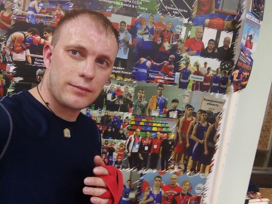  ,   Anton, 35 ,   ,   , c 