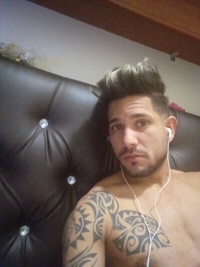  ,   Javier, 28 ,   ,   