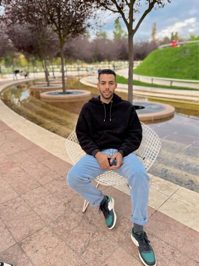  ,   Taleb, 27 ,   ,   