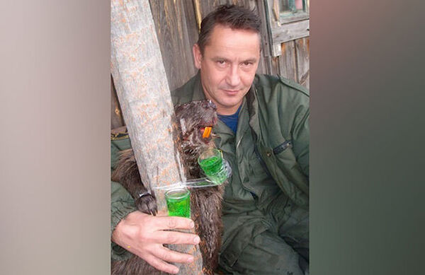  ,   Dimon, 52 ,   