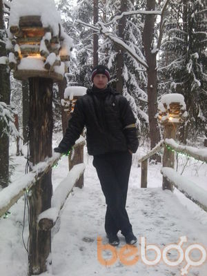  ,   Dominik, 31 ,   