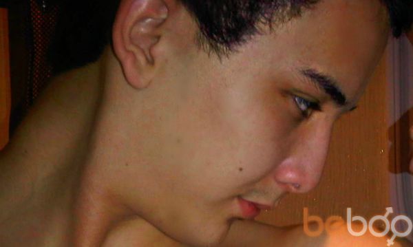  2409277  Faxri, 35 ,    