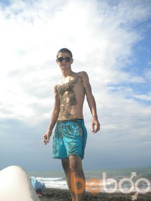  ,   Giga, 32 ,   