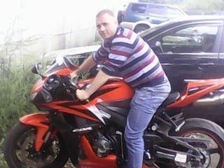  --,   , 44 ,   