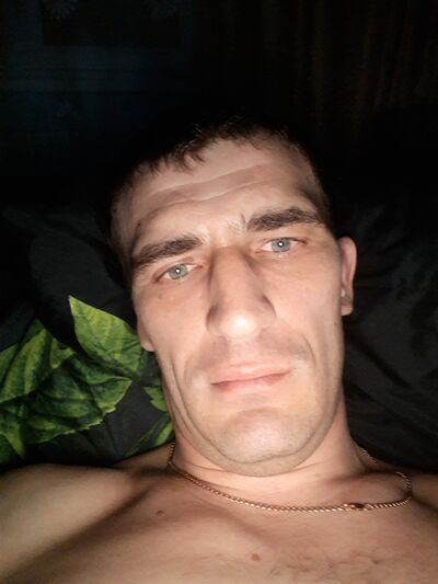  ,   Denis, 41 ,   