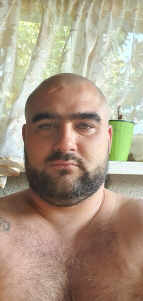  ,   Alex, 37 ,   ,   