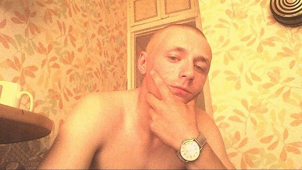  -,   Ivan, 32 ,   