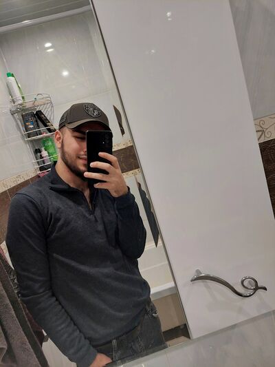  ,   Siyoma, 25 ,   ,   , c , 