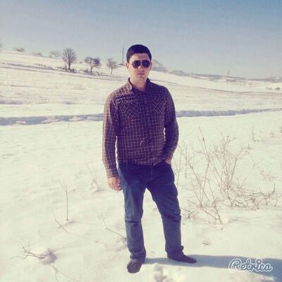  ,   Giorgi, 32 ,   ,   