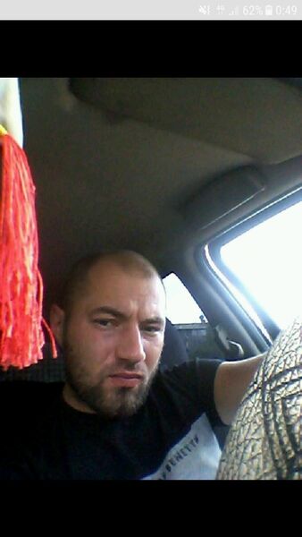  ,   Dmitryi, 35 ,   ,   , c , 