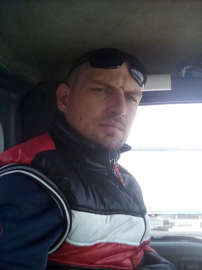 ,   Vlad, 38 ,   ,   , c , 