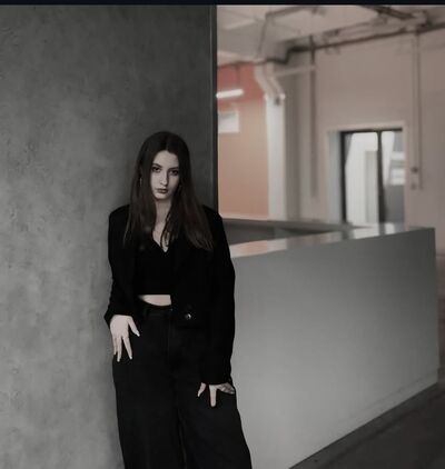  ,   Lesya, 24 ,   ,   