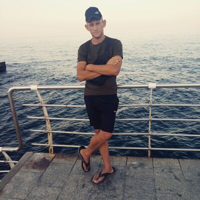  ,   Oleg, 31 ,   ,   