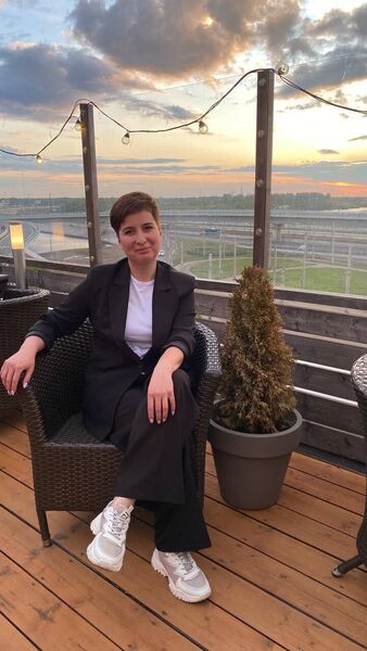  -,   Marina, 37 ,     , c 
