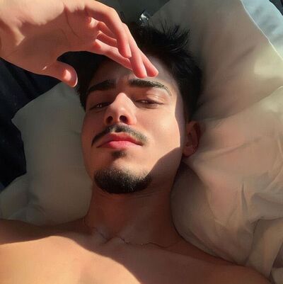  ,   Alican, 29 ,  