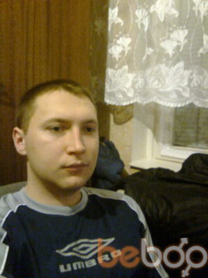 ,   Zenik, 38 ,  