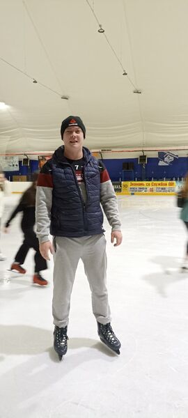   ,   Mikhail, 32 ,   ,   