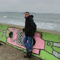  Bytom,   , 37 ,   