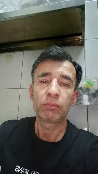  ,   Jamik, 49 ,   ,   