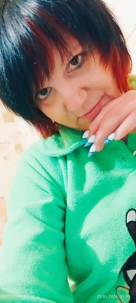  ,   Lana, 40 ,   ,   , c , 