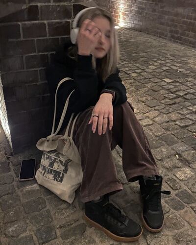  -,   , 21 ,   ,   