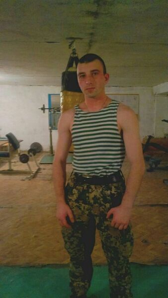  ,   Valera, 32 ,   
