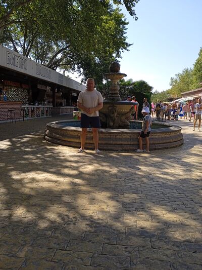  -,   Konstantin, 55 ,   