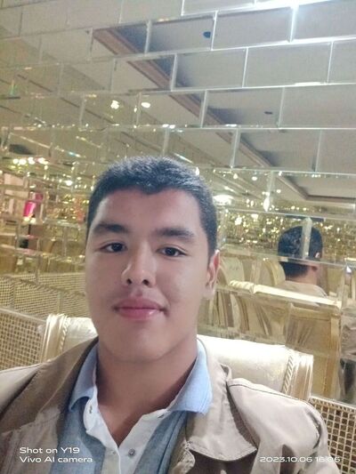  ,   Alleks, 19 ,   ,   , c 
