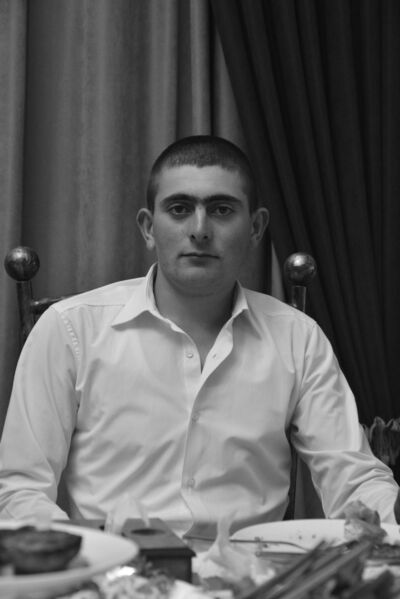  ,   Volodya, 26 ,   ,   