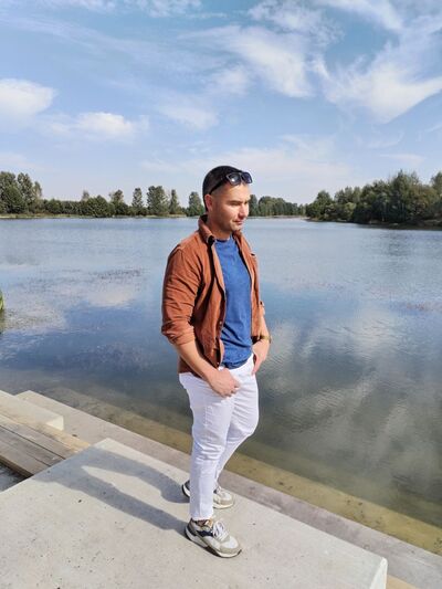  ,   Igor, 44 ,   ,   , 