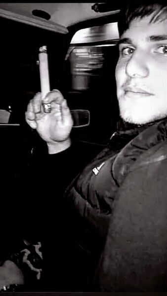  ,   Vahe, 22 ,   ,   