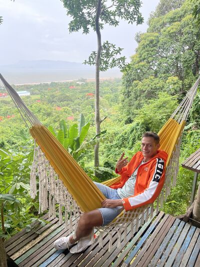  ,   Vadim, 35 ,   ,   , c , 