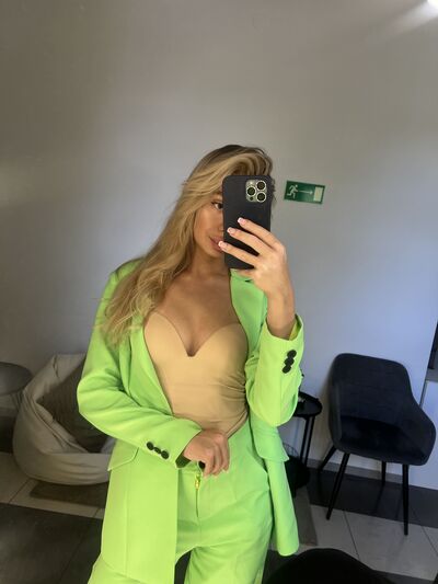  ,   , 24 ,   c 