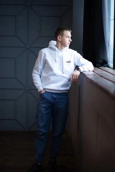  ,   Danya, 23 ,   ,   