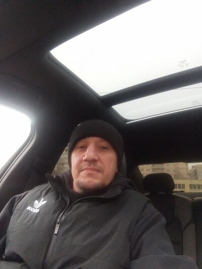  -,   Zhenek, 41 ,   ,   , c , 