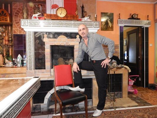  ,   Igor, 54 ,   ,   , c 