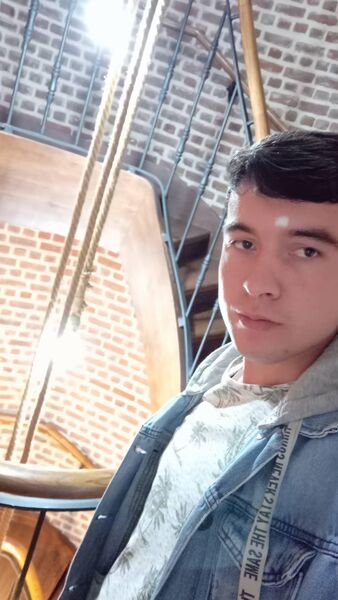  ,   Azamat, 28 ,   ,   , c 