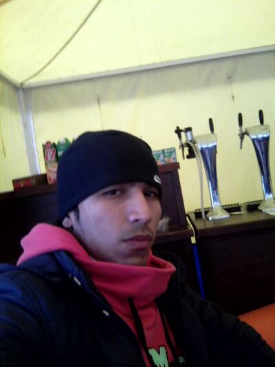  -,   , 32 ,  