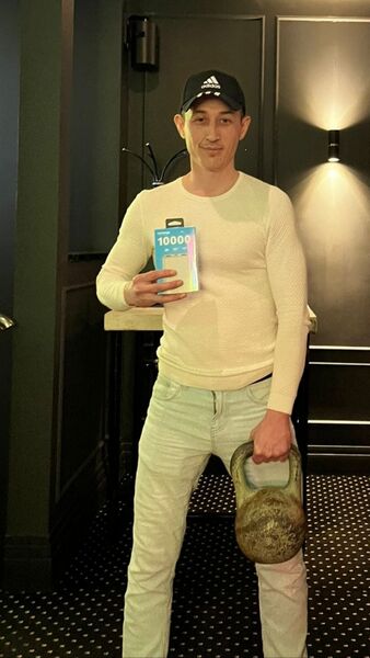  ,   Farxod, 35 ,   , c 