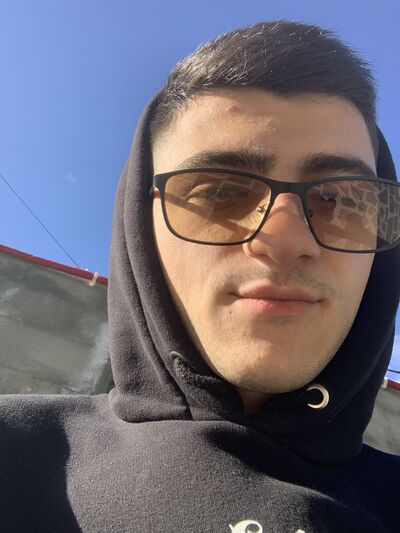  ,   Ako, 25 ,   ,   