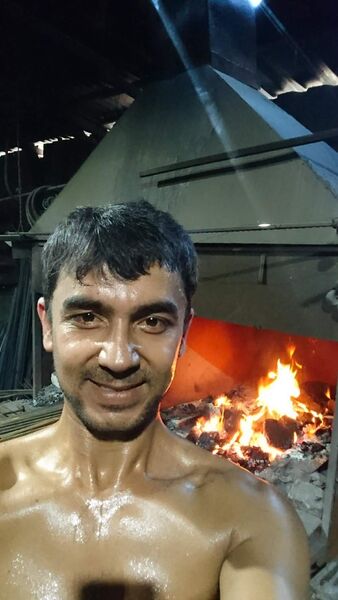  ,   Nurik, 40 ,   ,   