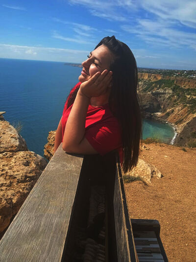  --,   , 24 ,     , c 