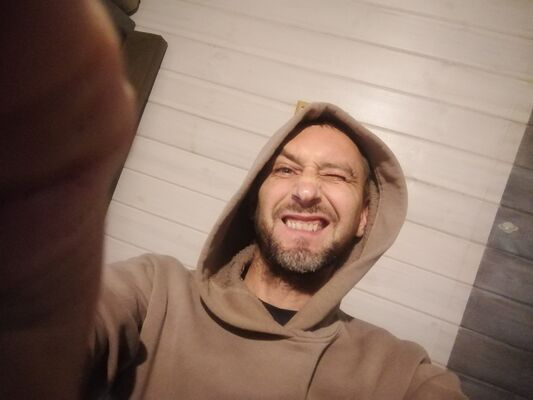  ,   Kianu, 43 ,   ,   