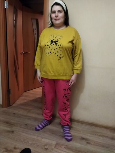  ,   Valya, 33 ,   ,   